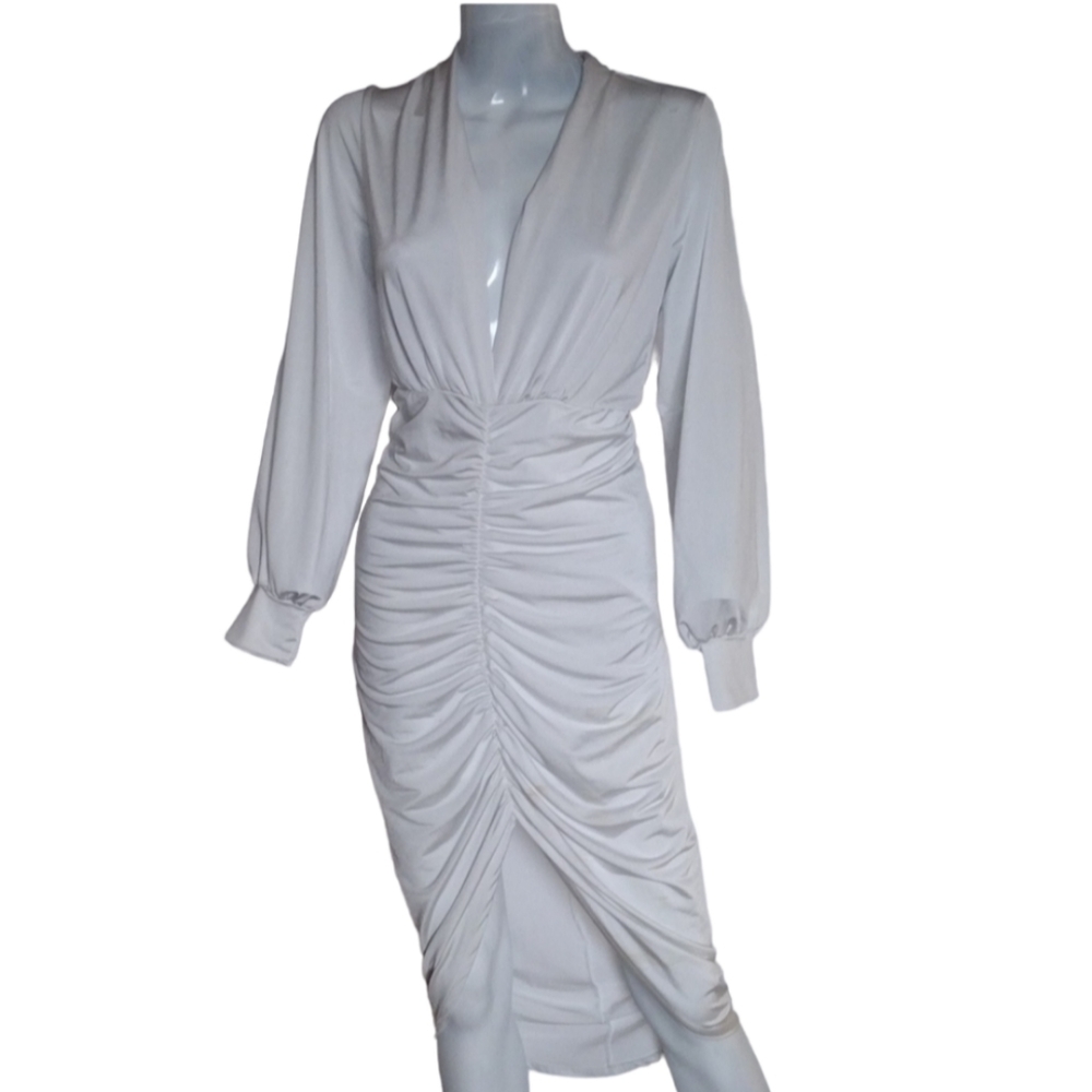Win Win Woman Medium White Pleated Midi Ruched Dress Long Sleeves‎ V-Neck